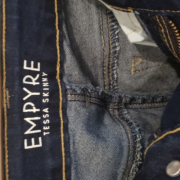 Empyre Tessa Skinny jeans - Picture 2 of 5